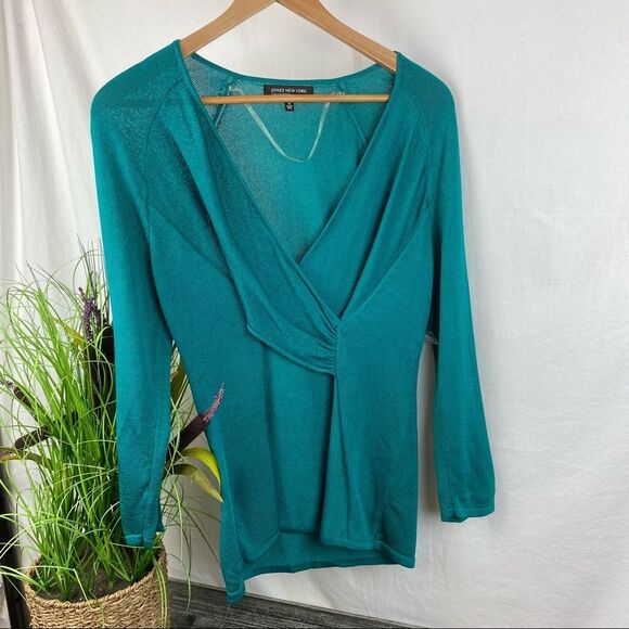 Jones NY Teal Blue Knit 1/2 Sleeve Wrap Bodice Top M NEW - Picture 3 of 6
